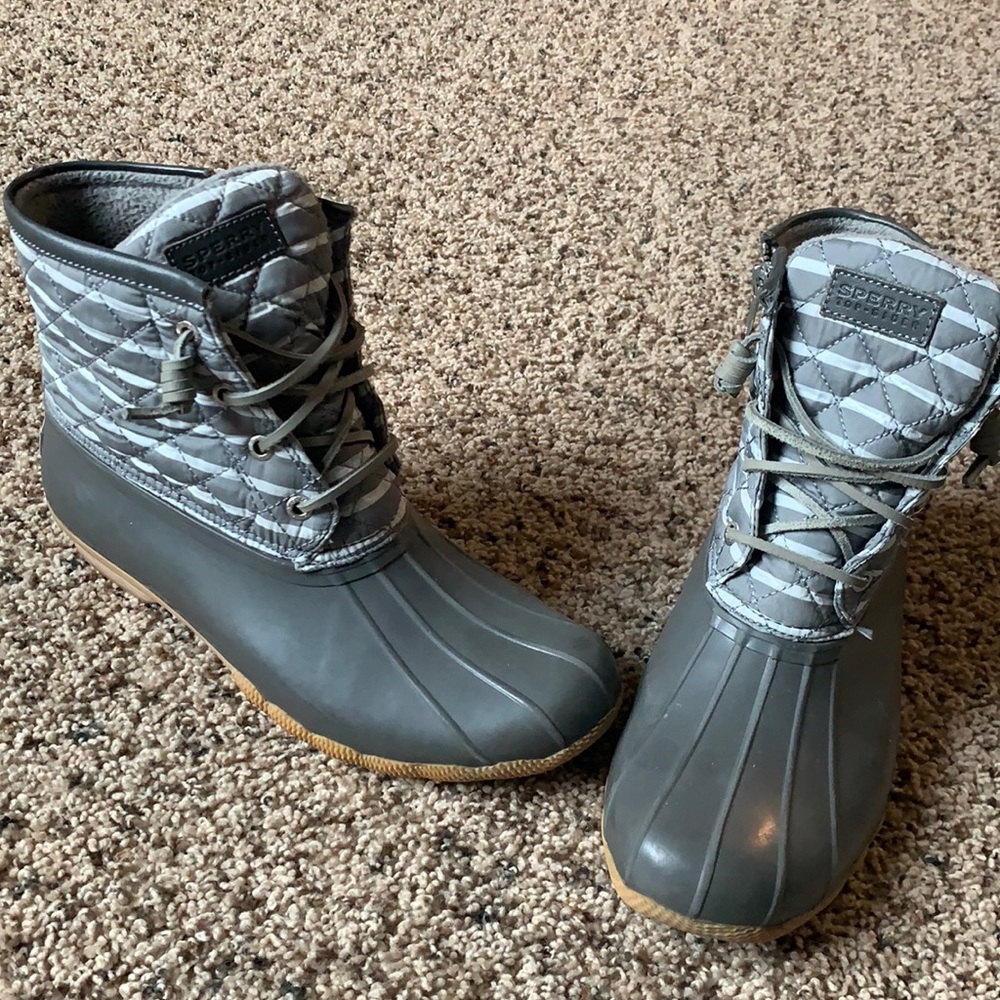 Sperry topsider boots